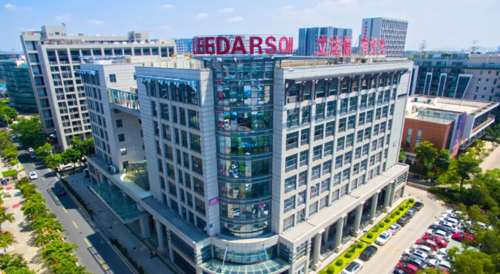 照明行業(yè)首位！立達(dá)信榮耀登榜“2019廈門(mén)企業(yè)100強(qiáng)”！